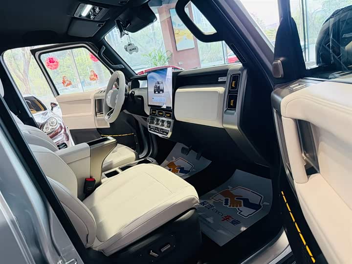 Photo 9 - Chery iCar V23