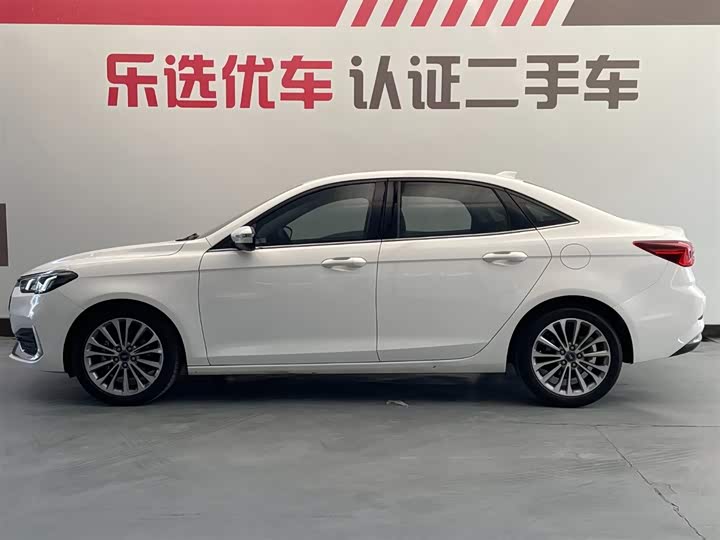 Фото 3 - Ford Escort