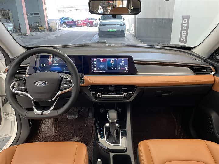 Фото 7 - Ford Escort