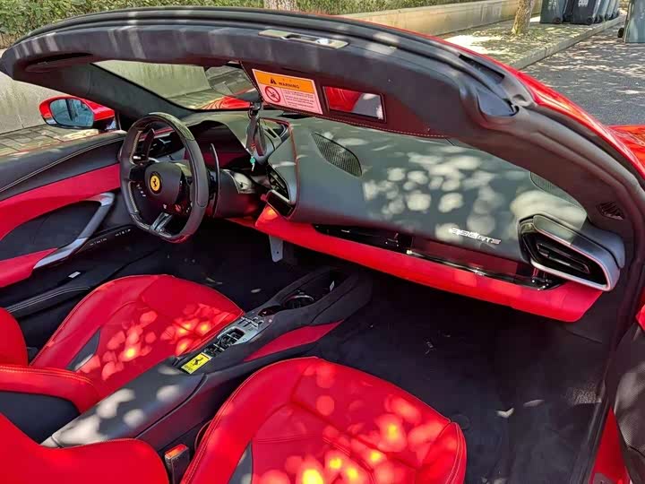 Фото 5 - Ferrari 296