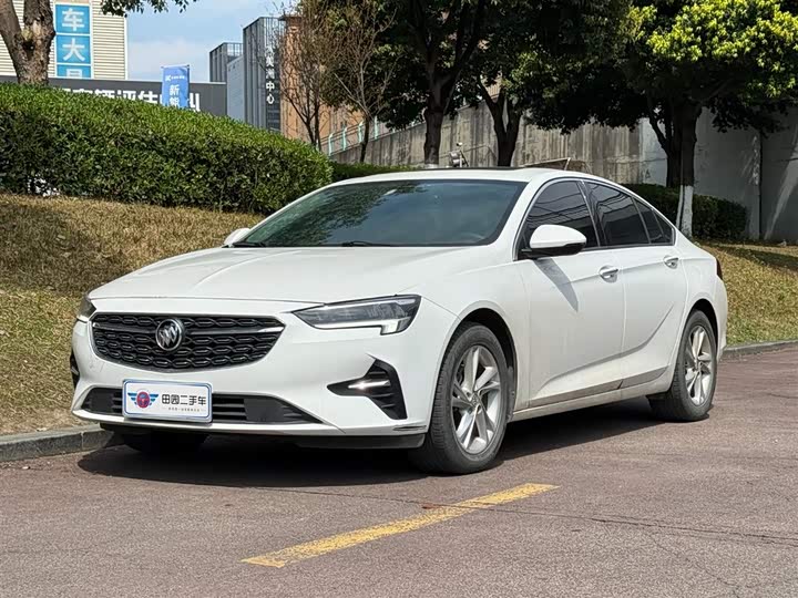 Фото 1 - Buick Regal