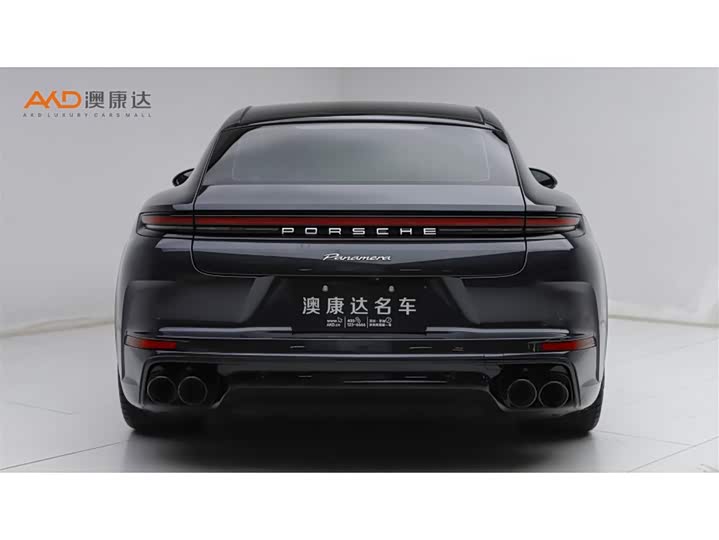 Фото 4 - Porsche Panamera