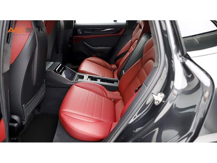 Фото 7 - Porsche Panamera