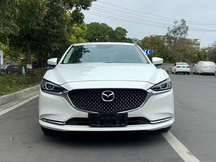 Фото 1 - Mazda Atenza