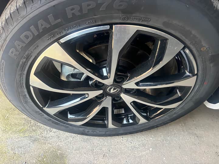 Фото 3 - Changan UNI-Z Hybrid