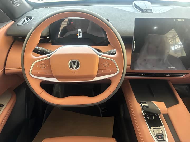 Фото 8 - Changan UNI-Z Hybrid