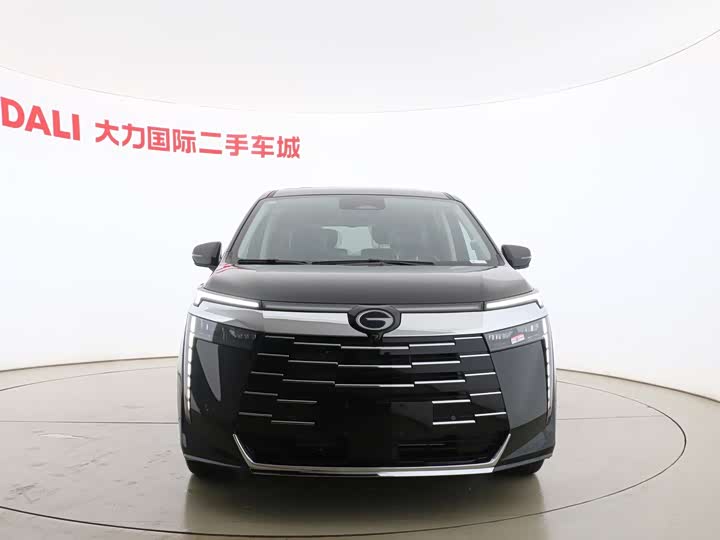 Фото 2 - GAC Trumpchi E8