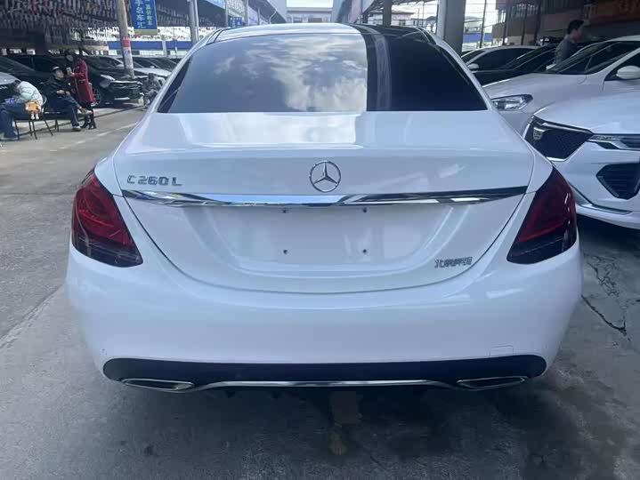 Фото 5 - Mercedes-Benz C-Class