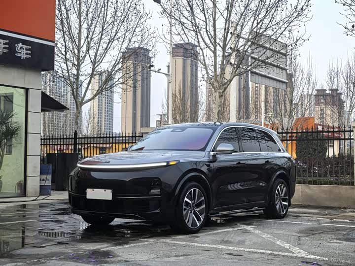 Фото 1 - LiXiang L8