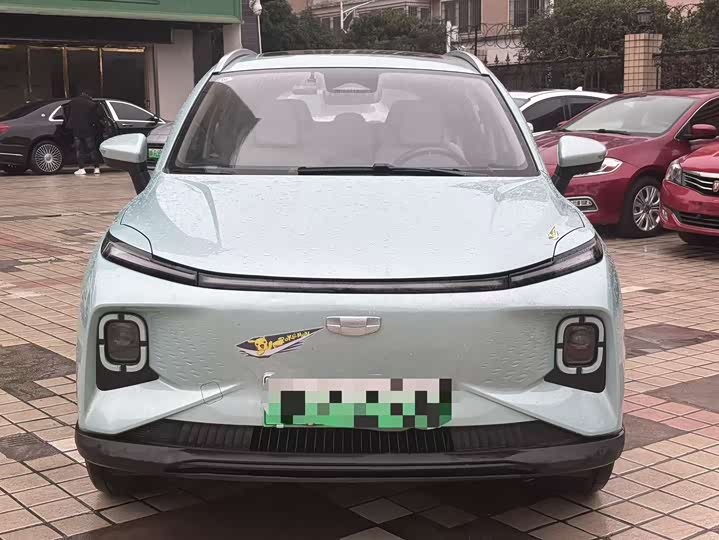 Фото 2 - Geely Geometry E Firefly