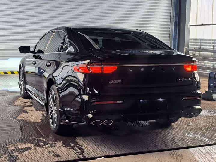 Zdjęcie 6 - Geely Preface