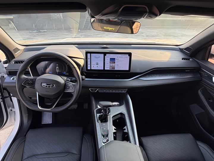 Фото 5 - Geely Preface