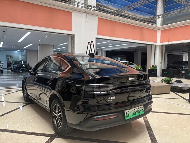 Фото 7 - BYD Seal 05 DM-i Hybrid