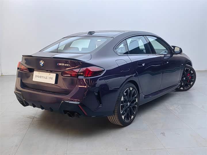 Photo 5 - BMW 2 Series