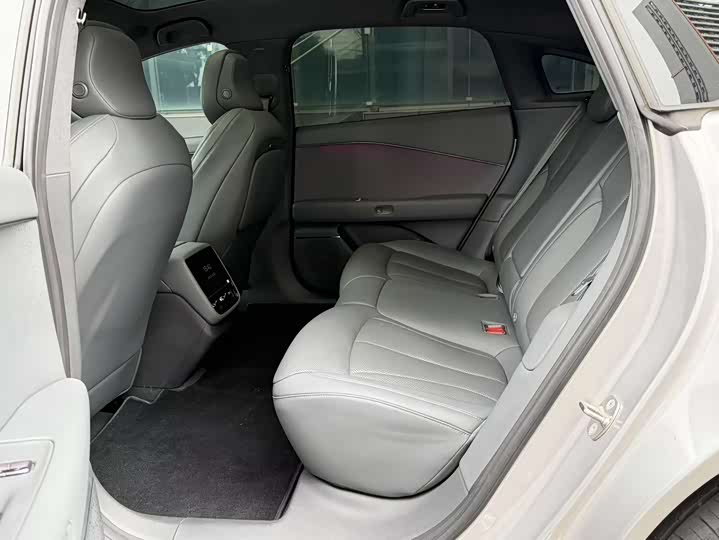 Фото 7 - XPeng F57