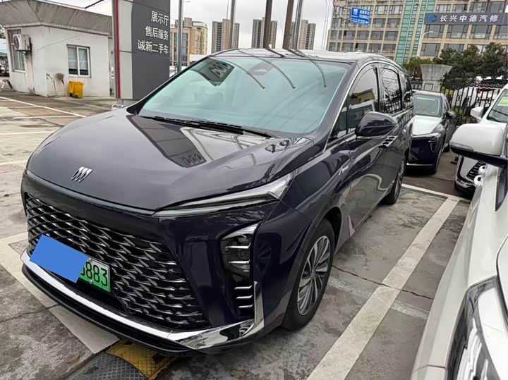 Фото 3 - Buick GL8 Hybrid