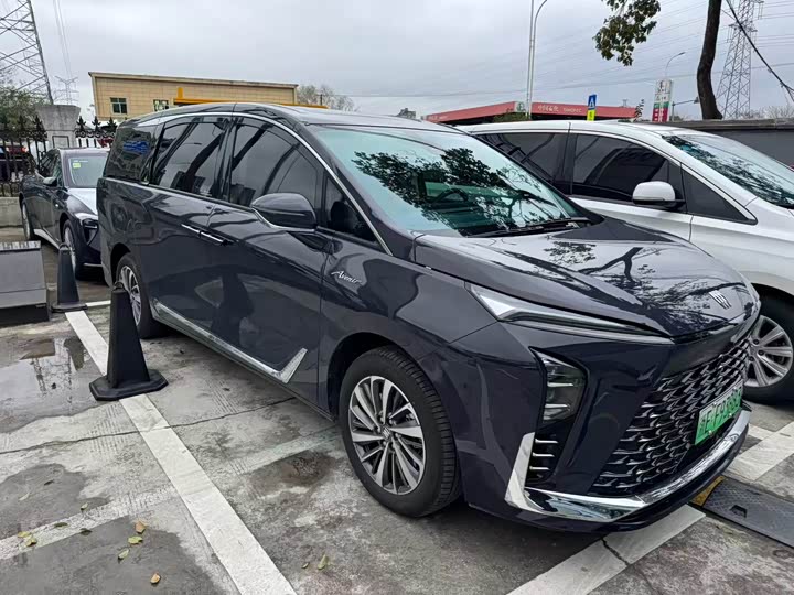 Фото 4 - Buick GL8 Hybrid