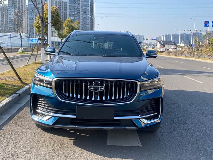 Фото 2 - Geely Monjaro