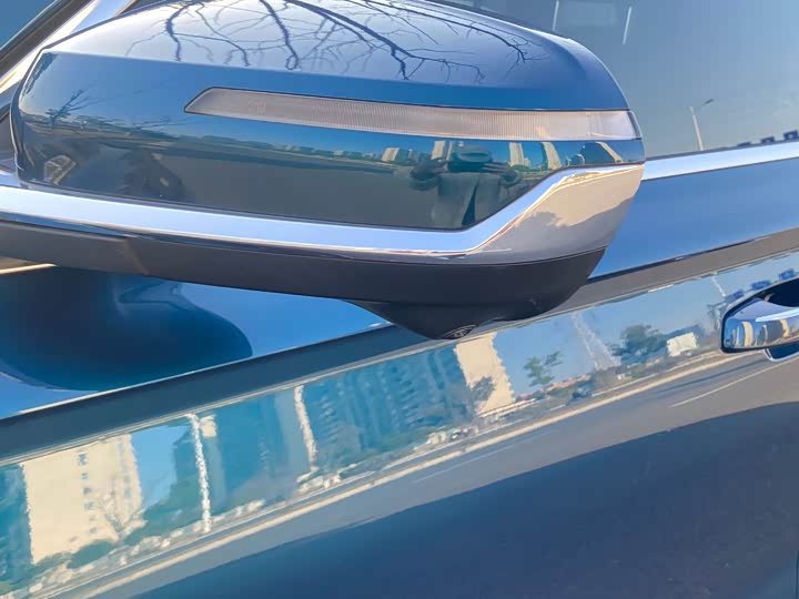 Фото 5 - Geely Monjaro