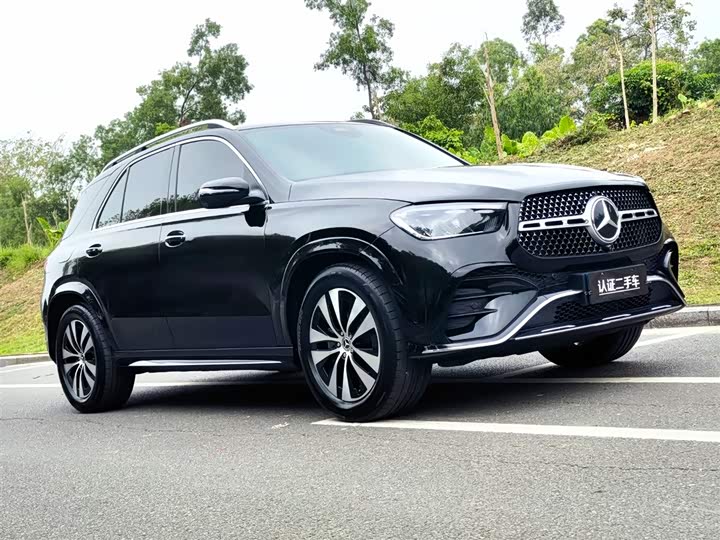 Photo 3 - Mercedes-Benz GLE-Class