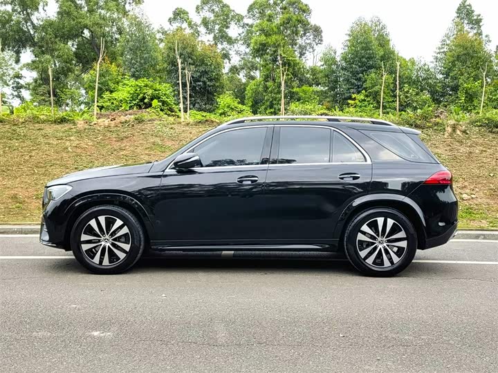 Photo 4 - Mercedes-Benz GLE-Class