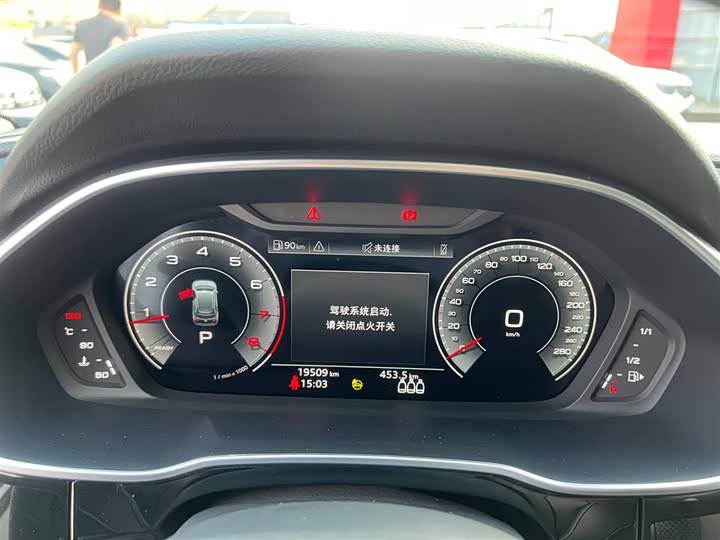 Фото 5 - Audi Q3