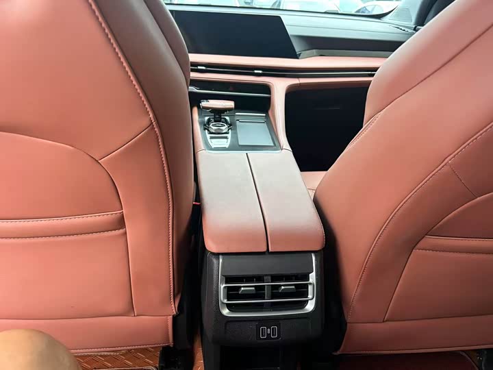 Фото 7 - Changan CS75 Plus