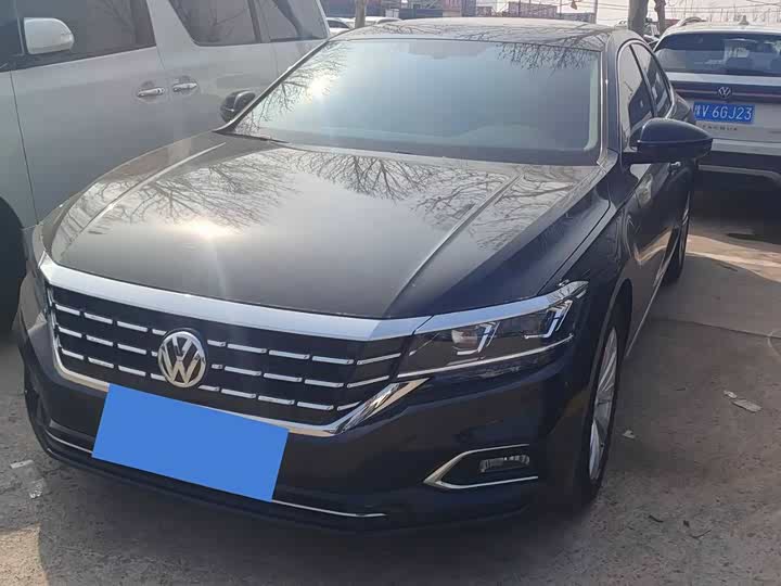 Фото 3 - Volkswagen Passat
