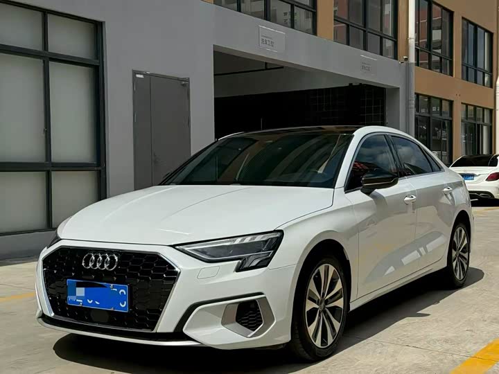 Фото 1 - Audi A3