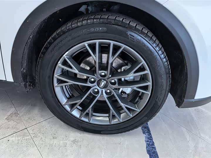 Фото 6 - Bestune T55