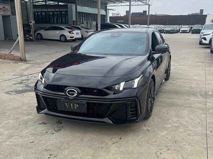 Фото 1 - GAC Trumpchi Empow R