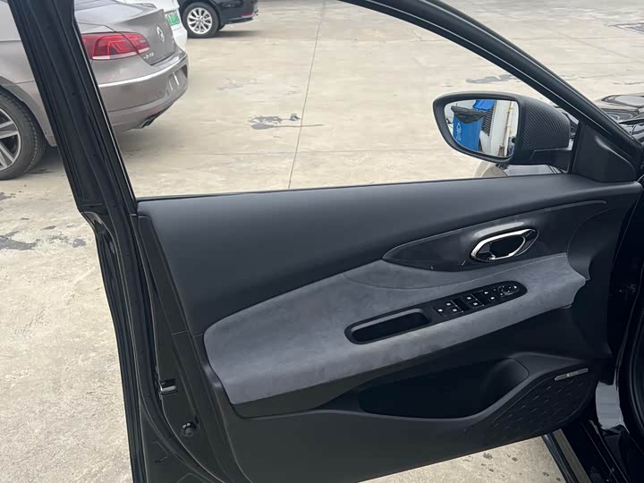 Фото 5 - GAC Trumpchi Empow R