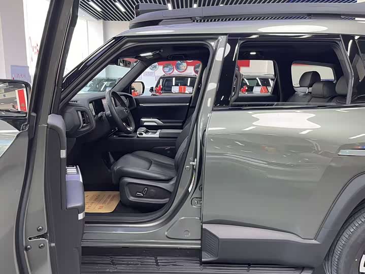 Фото 3 - Changan Deepal G318