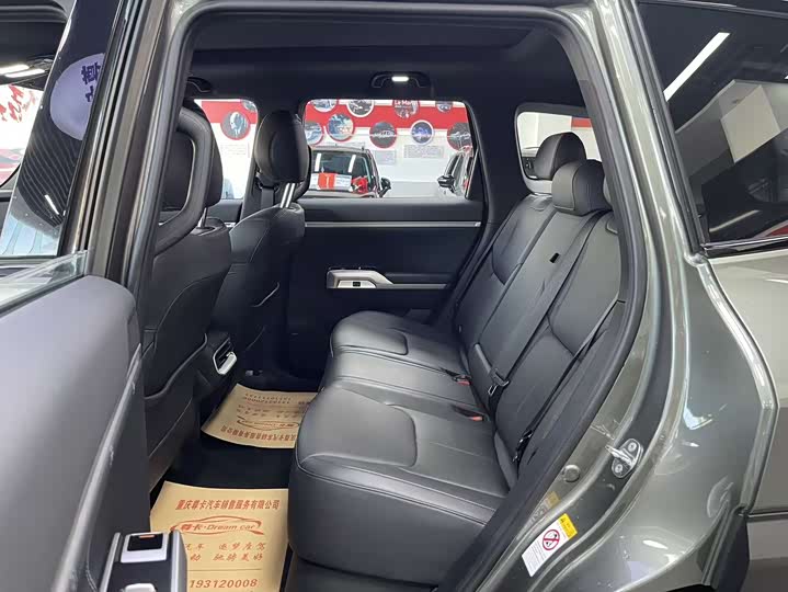 Фото 6 - Changan Deepal G318