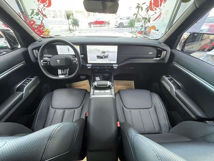 Фото 7 - Changan Deepal G318