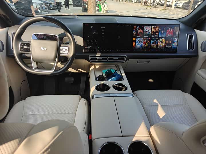 Фото 6 - LiXiang L9