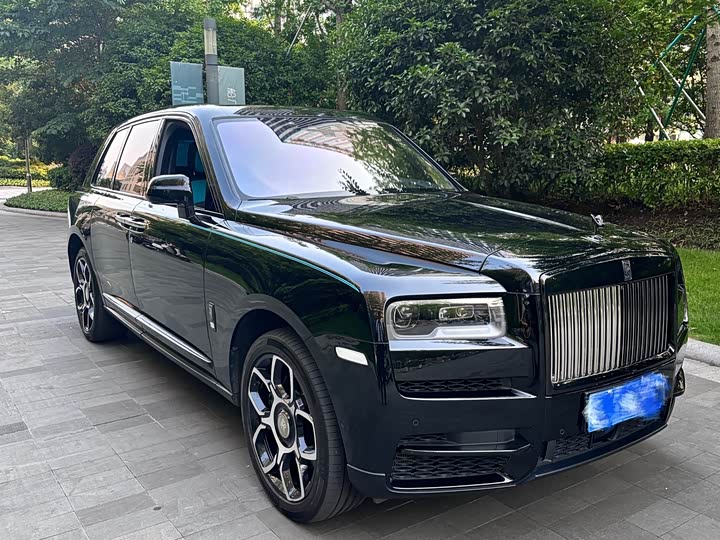 Фото 2 - Rolls-Royce Cullinan