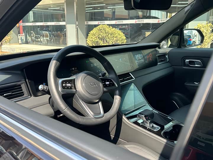 Фото 6 - LiXiang One