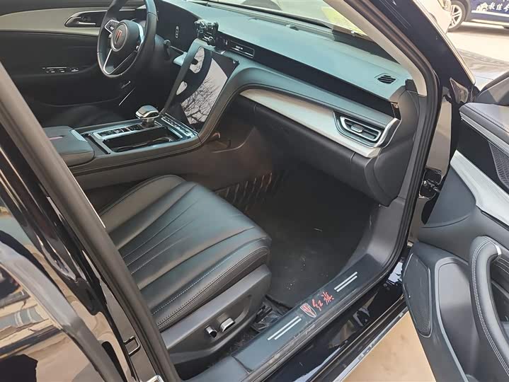 Фото 8 - Hongqi H5