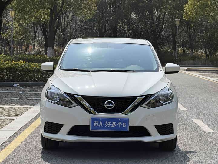 Фото 2 - Nissan Sylphy
