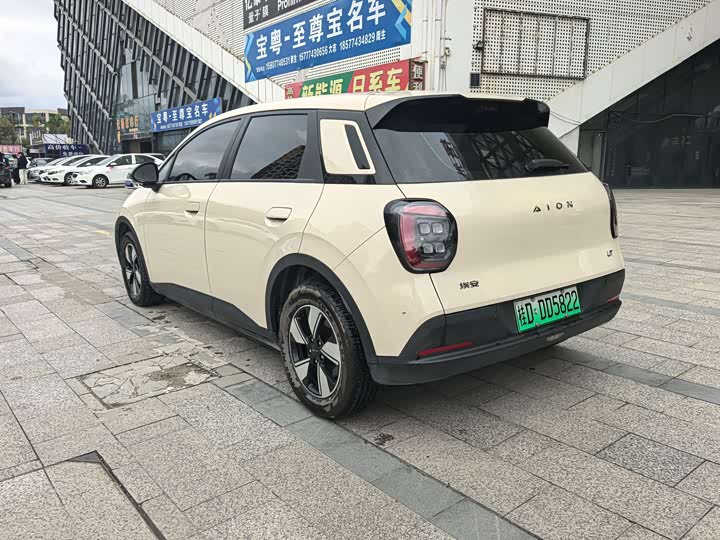 Фото 6 - GAC Aion UT