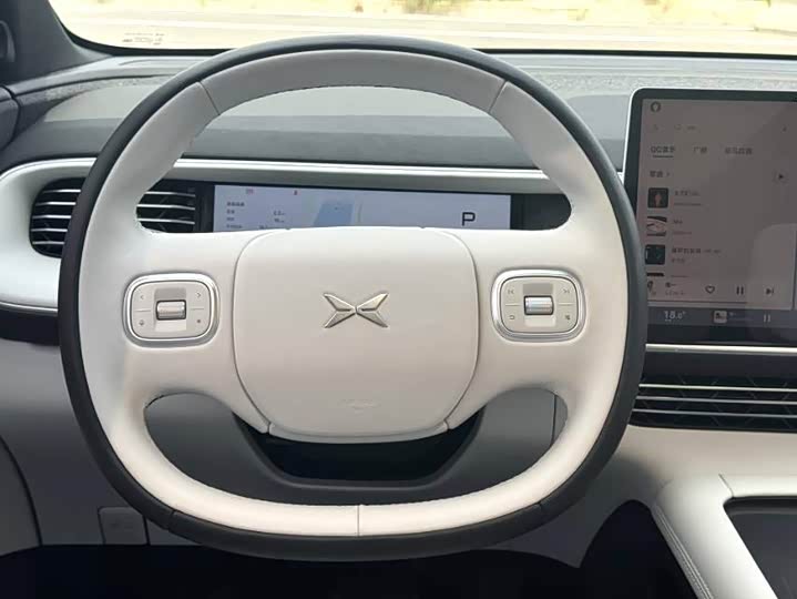 Фото 5 - XPeng G6