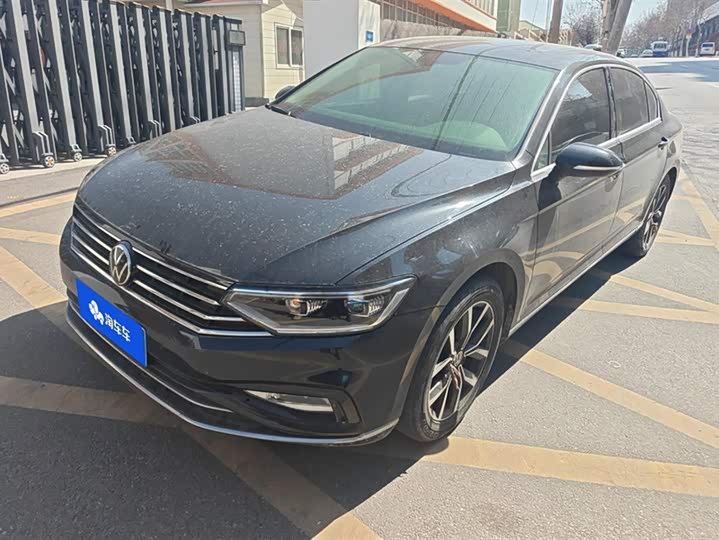 Фото 1 - Volkswagen Magotan