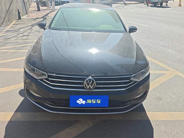 Фото 2 - Volkswagen Magotan