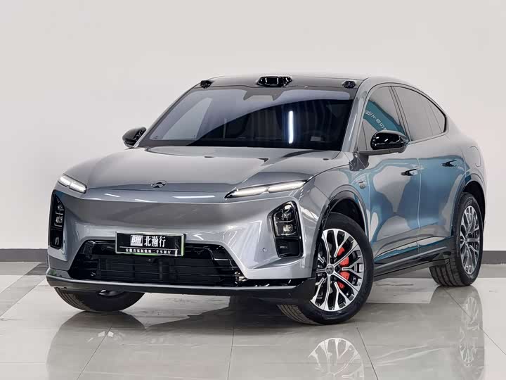 Фото 1 - Nio EC6