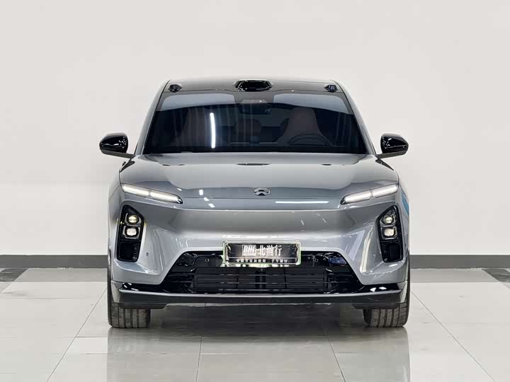 Фото 2 - Nio EC6