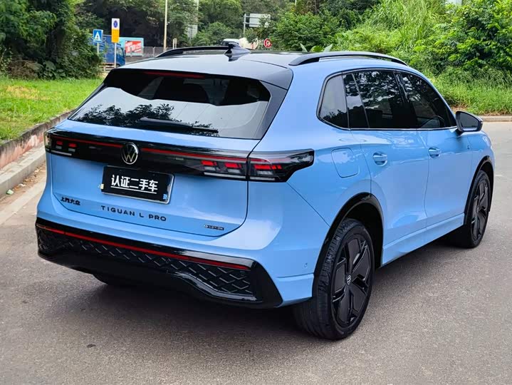 Фото 7 - Volkswagen Tiguan L Pro