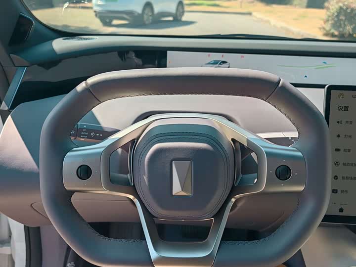 Фото 7 - Avatr 12