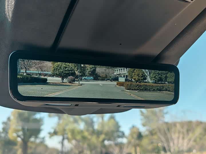 Фото 9 - Avatr 12