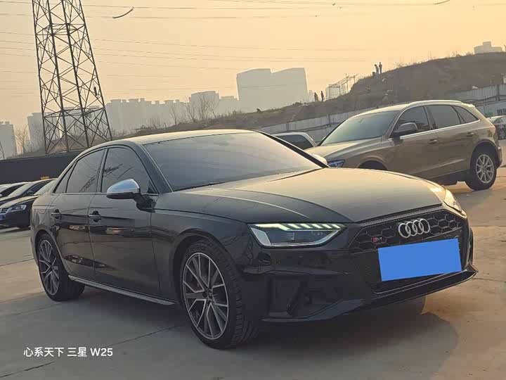 Фото 3 - Audi S4